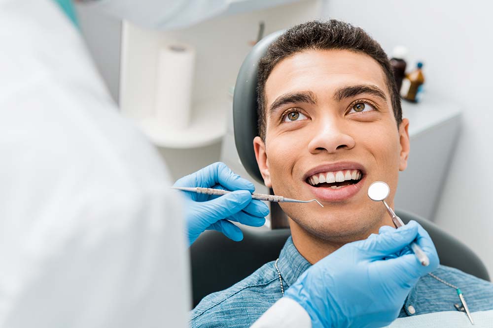Lux Dental | Oral Cancer Screening, Dentures and Night Guards